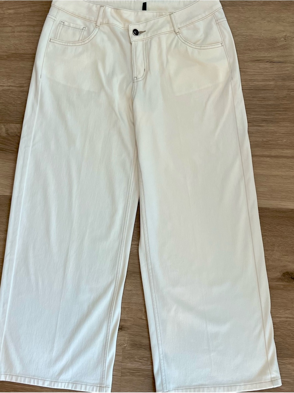 Title: Halara Flex™ High Waisted Wide Leg Jeans Beige Med Petite - Picture 4 of 8